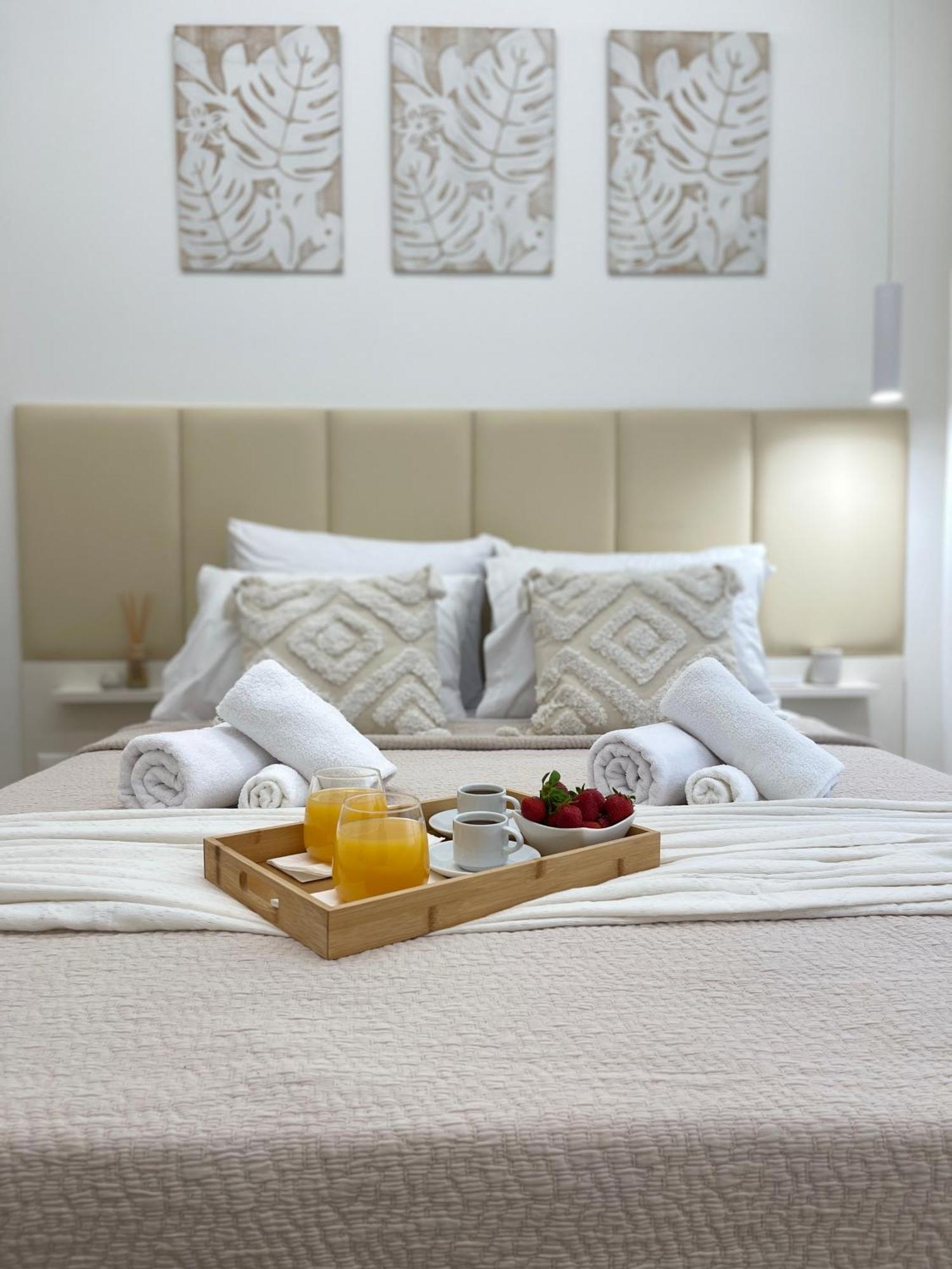 Aurora Apartment , In The Heart Of 아테네 외부 사진